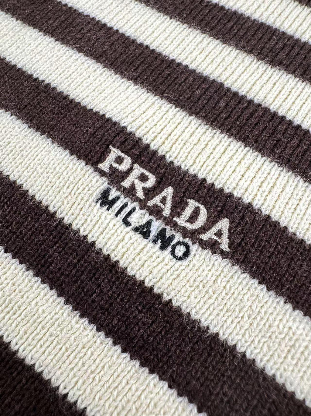 2026 New GS Striped Embroidered Crew-Neck Jumper (25341-B30)