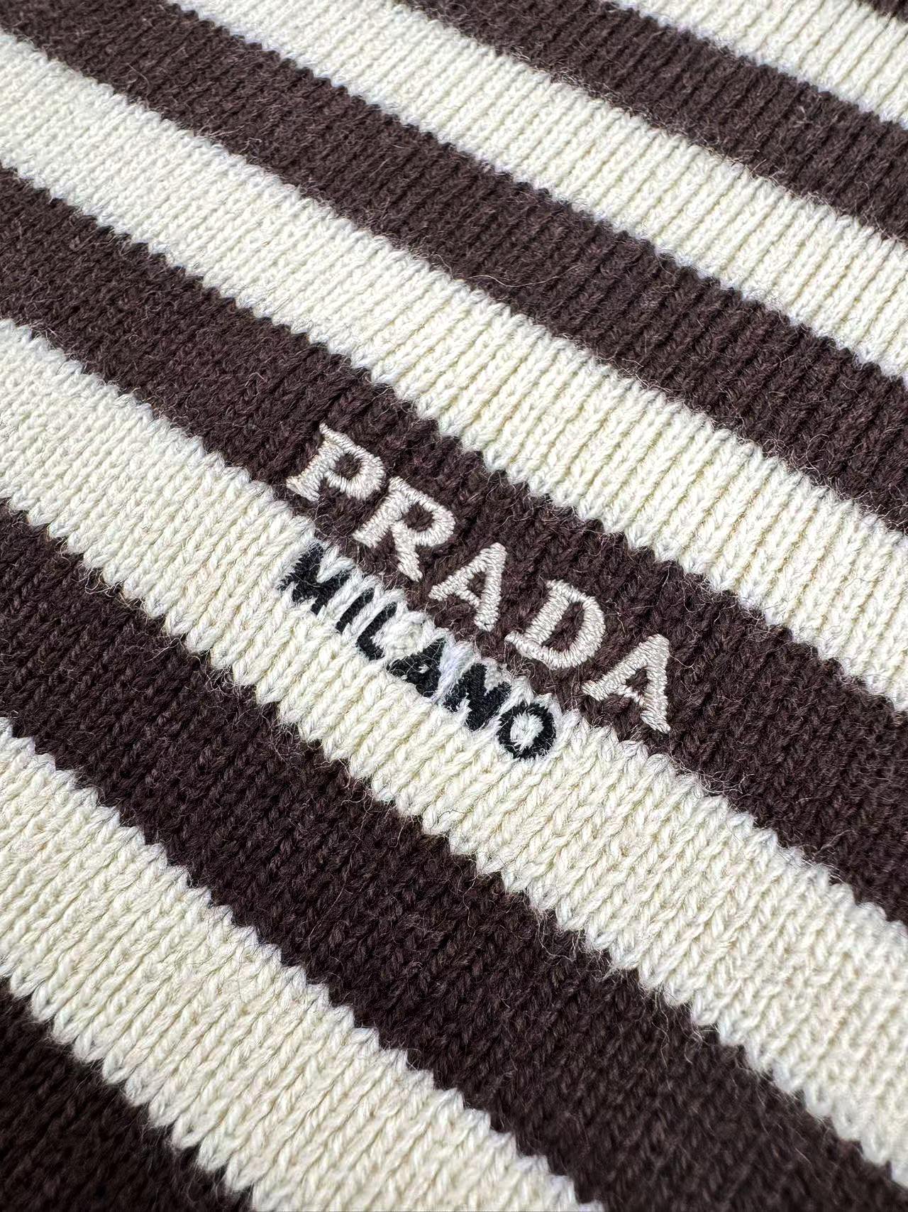 2026 New GS Striped Embroidered Crew-Neck Jumper (25341-B30)