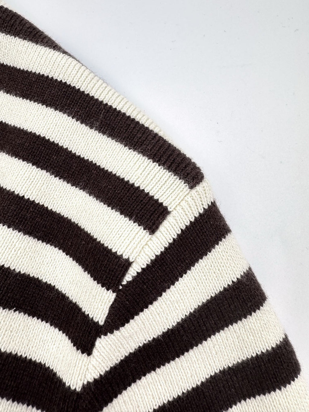 2026 New GS Striped Embroidered Crew-Neck Jumper (25341-B30)