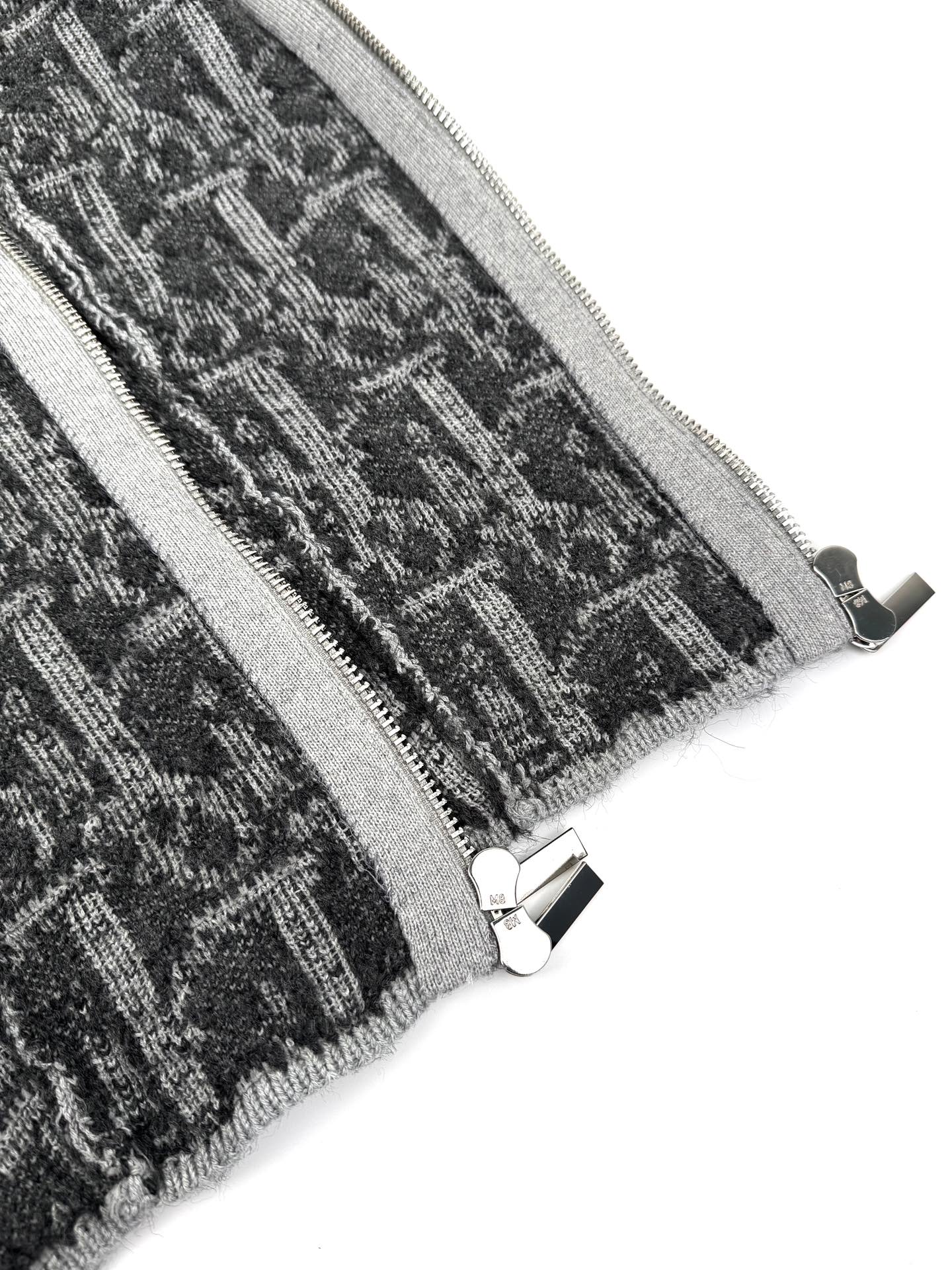 2026 New Arrival GS Jacquard Zip-Up Jumper (25305-C20)