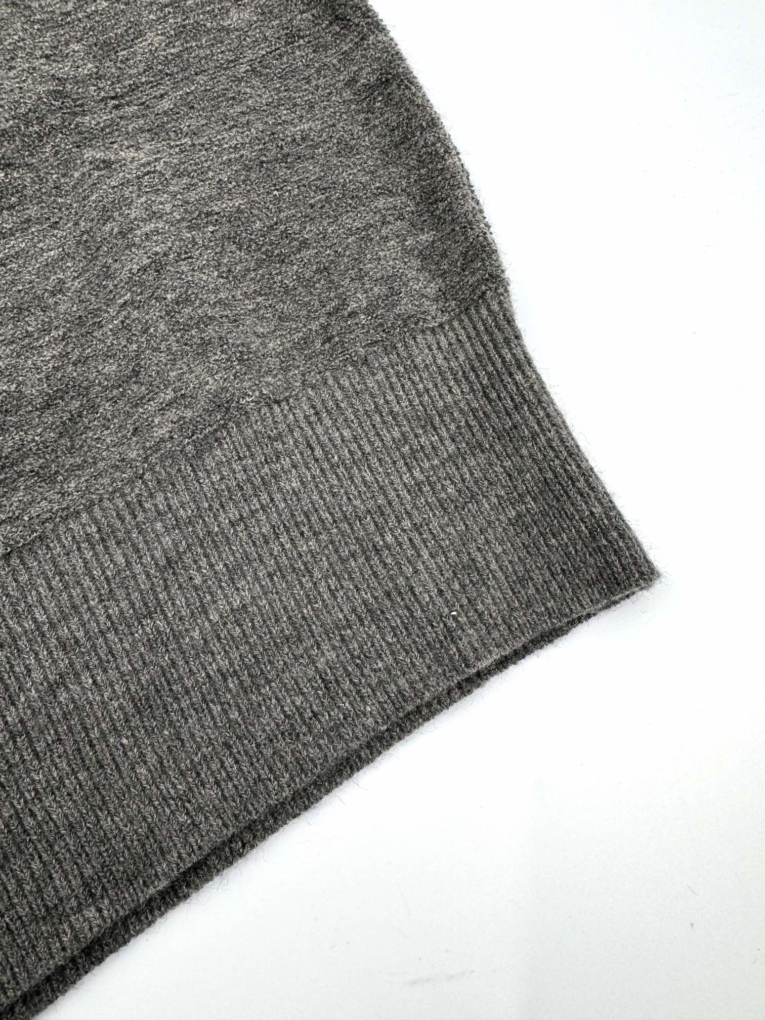2026 New GS Embroidered Hooded Jumper (25186-B75)