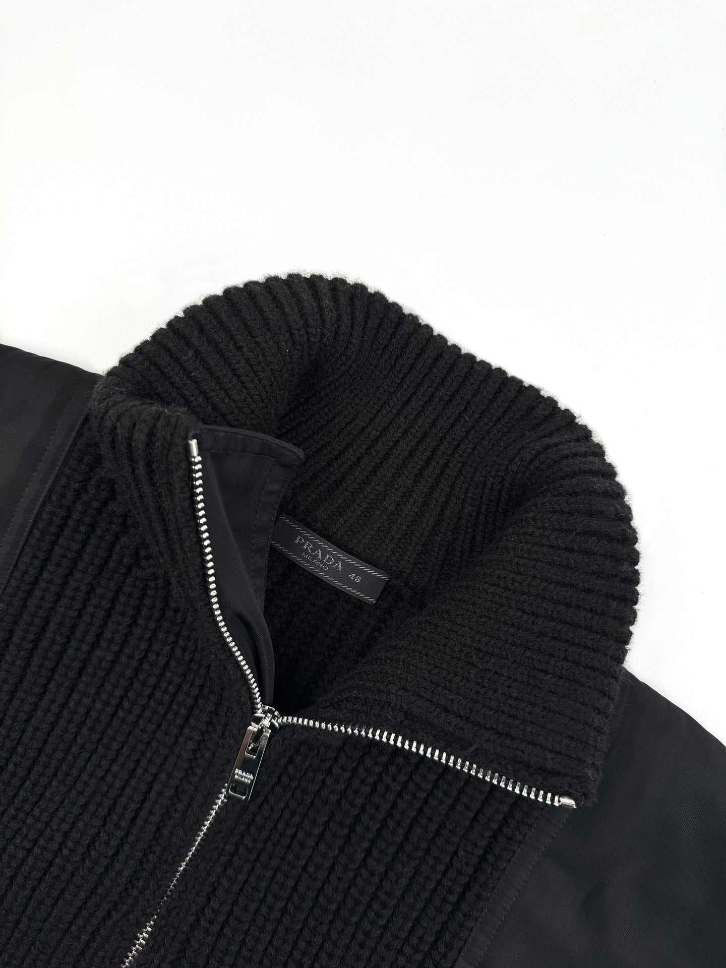 2026 New GS Knitted Cardigan (24067-C40)
