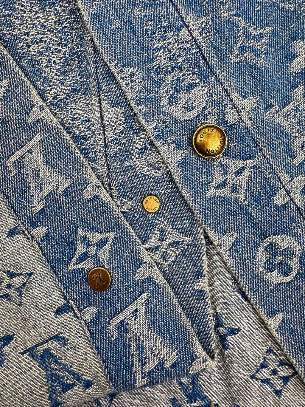 2026 New GS Logo Denim Short-Sleeve Shirt (BB773-B40)