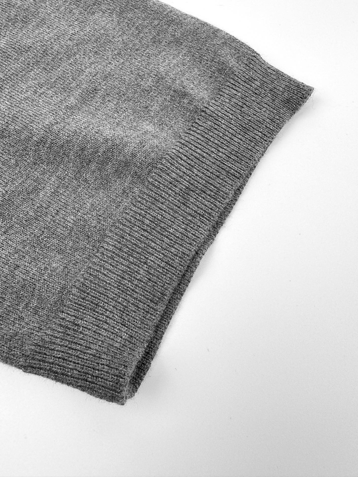 2026 New GS Jacquard Short-Sleeve Sweater (CC957-A45)