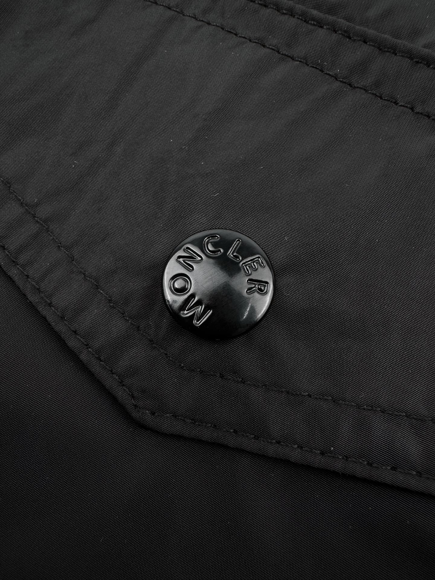 2026 New GS Logo Pocket Shorts (BB800-A40)