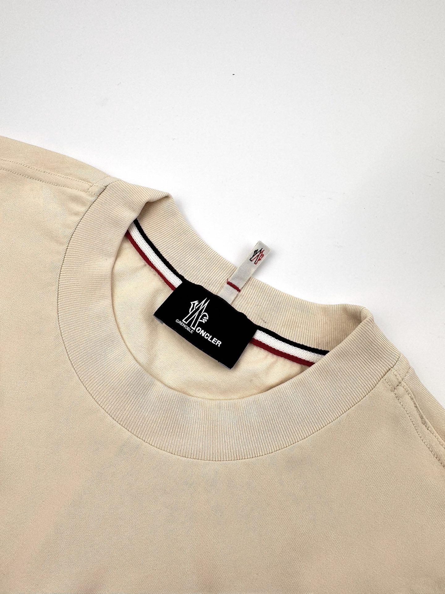 2026 New GS Logo Pocket Short-Sleeved T-Shirt (AA572-A20)