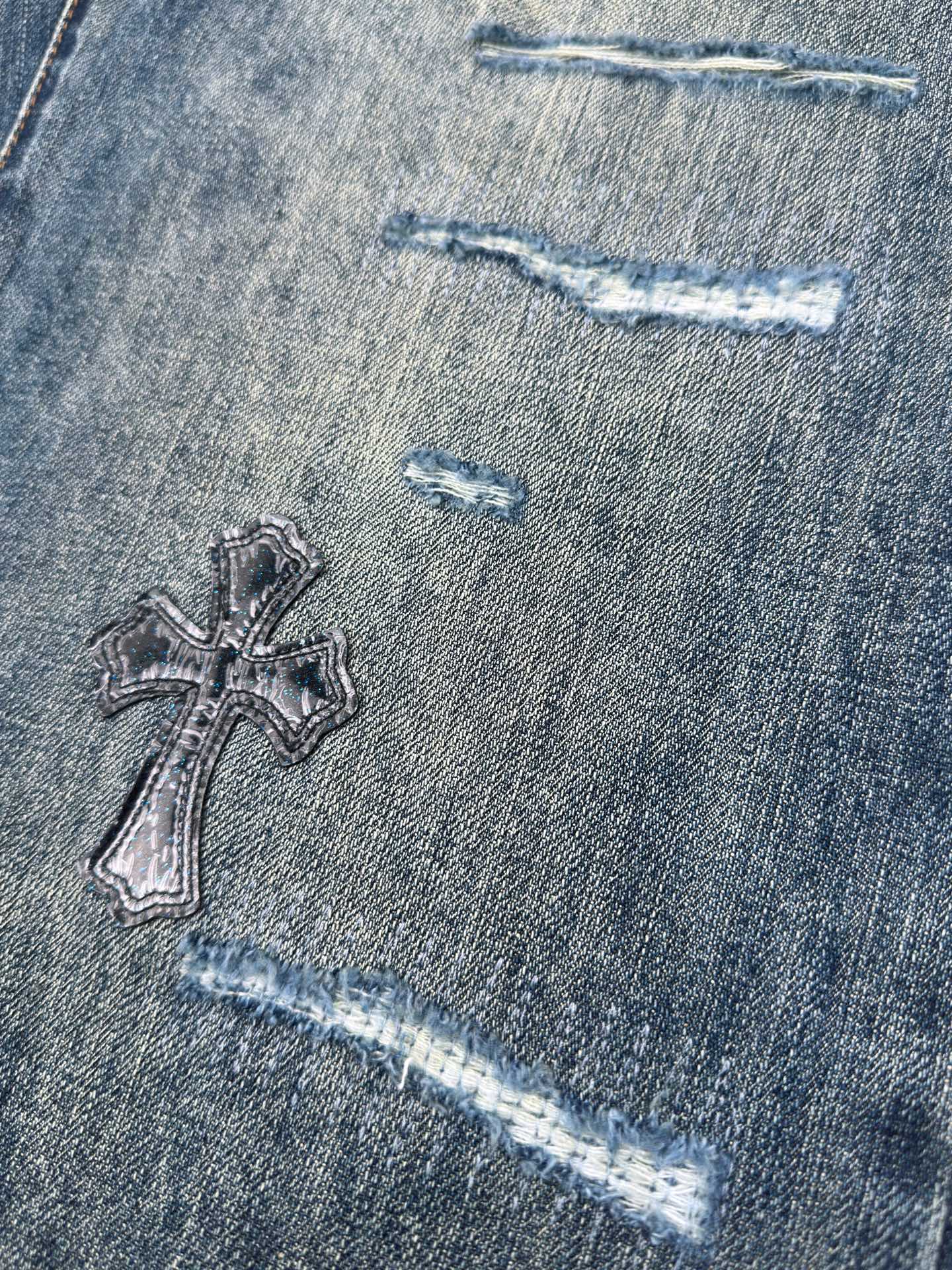2026 New GS Cross Logo Distressed Jeans (CC963-C60)
