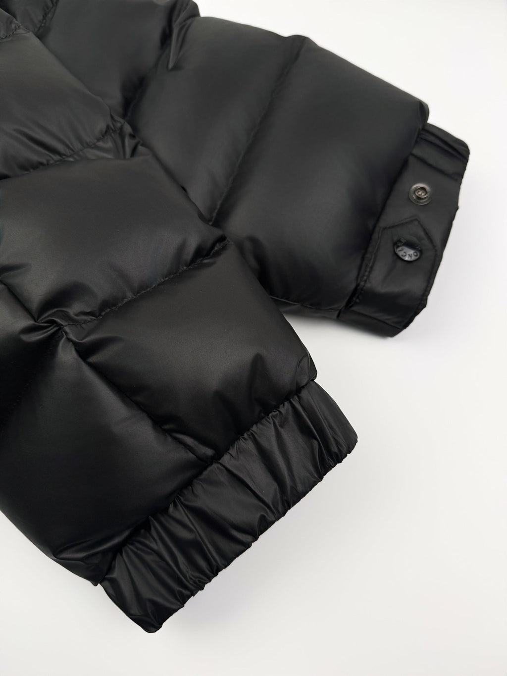 2026 New GS Batman Logo Down Jacket (24064-F20)