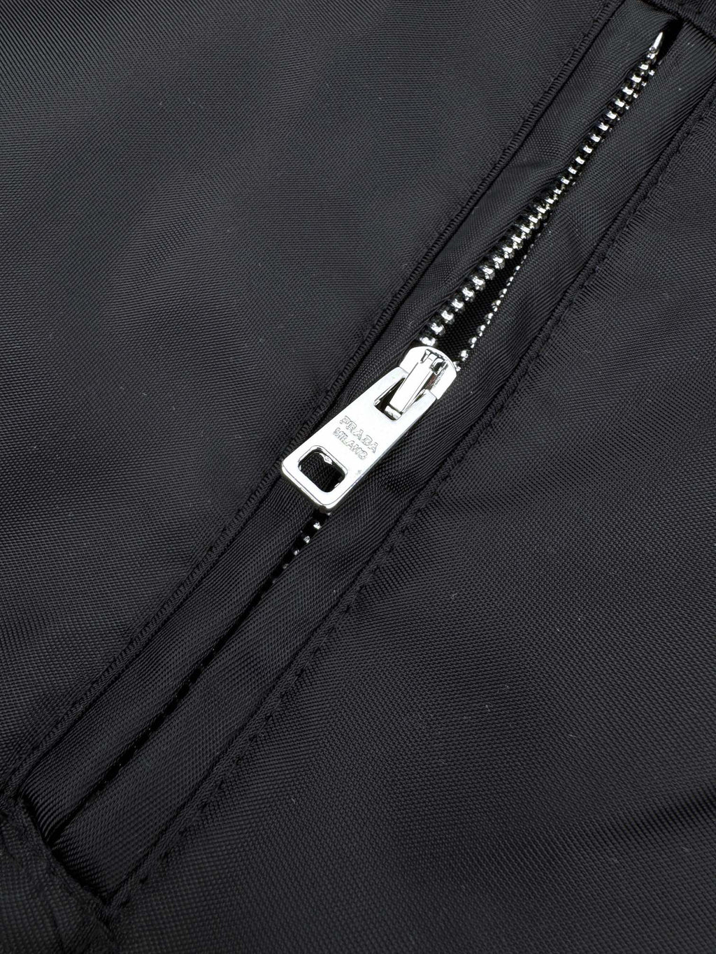 2026 New GS Zipped Jacket (MM065-B70)
