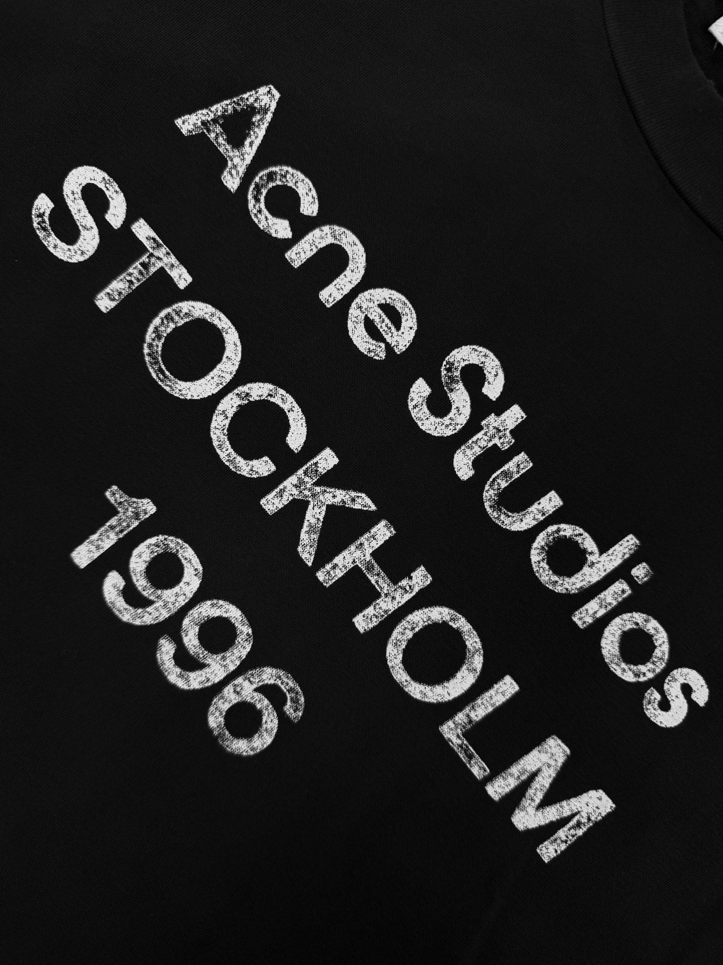 2026 New GS Long-Sleeved T-Shirt with Distressed Printed Logo (CC975-A40)