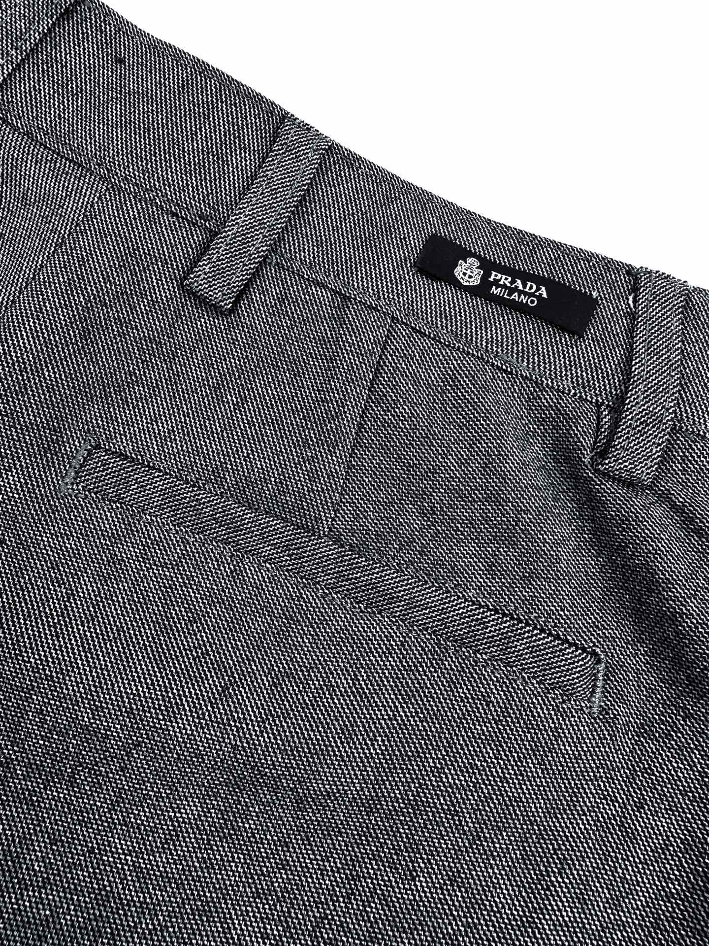 2026 Women’s GS Logo Label Shorts (FF725)