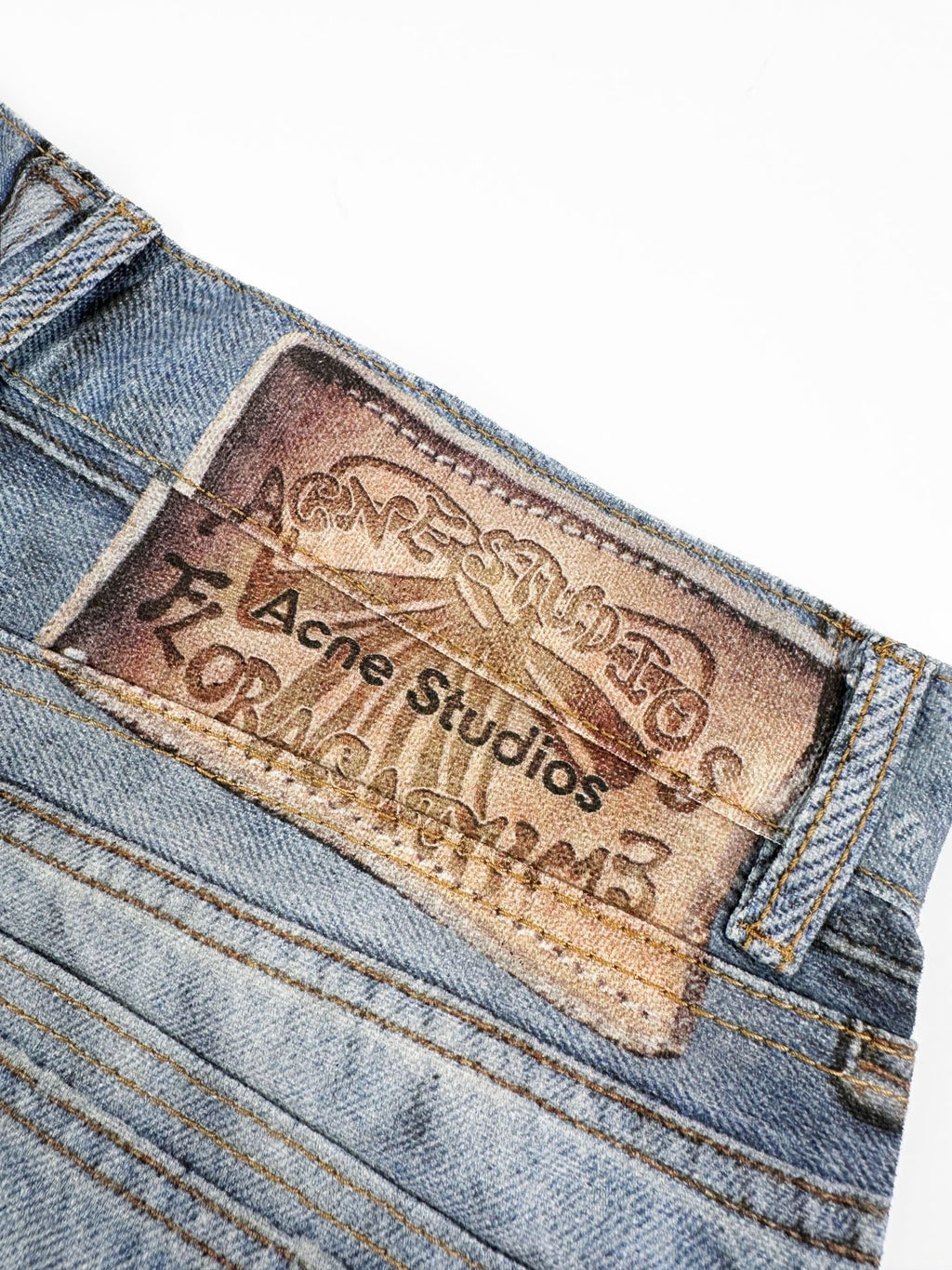 2026 Women's GS Optical Illusion Striped Dyed Jeans (FF715)
