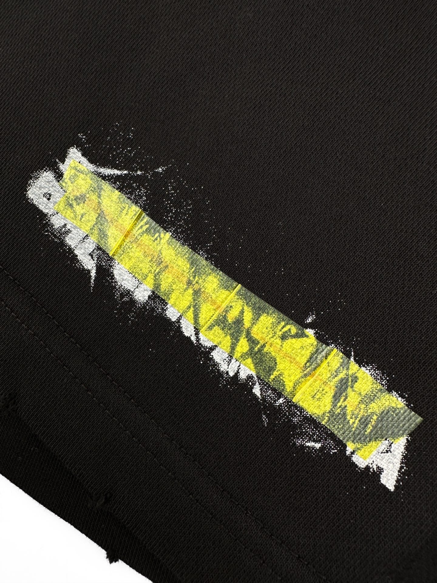 2026 New GS Tape Graffiti Shorts (CC986-A60)