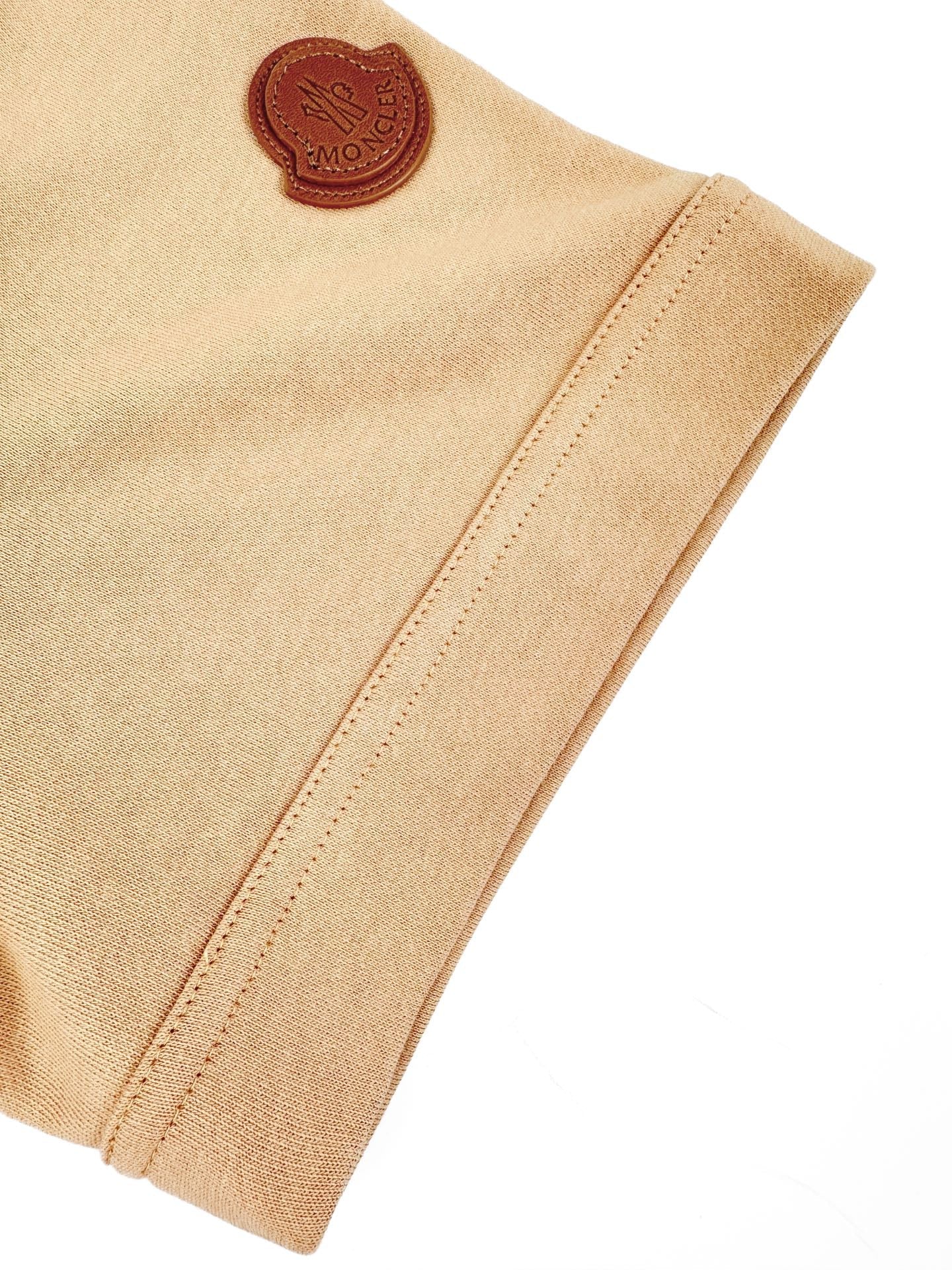 2026 New GS Leather-Trimmed Pocket Short-Sleeved Top (AA573-A20)