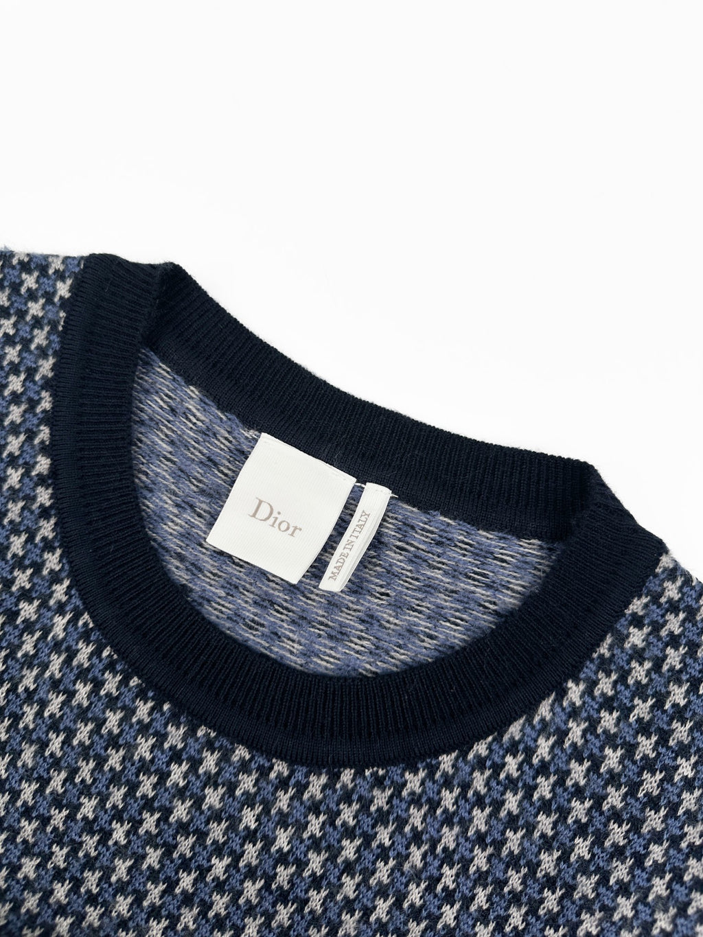 2026 Women’s GS Jacquard Embroidered Short-Sleeved Jumper (DD110)