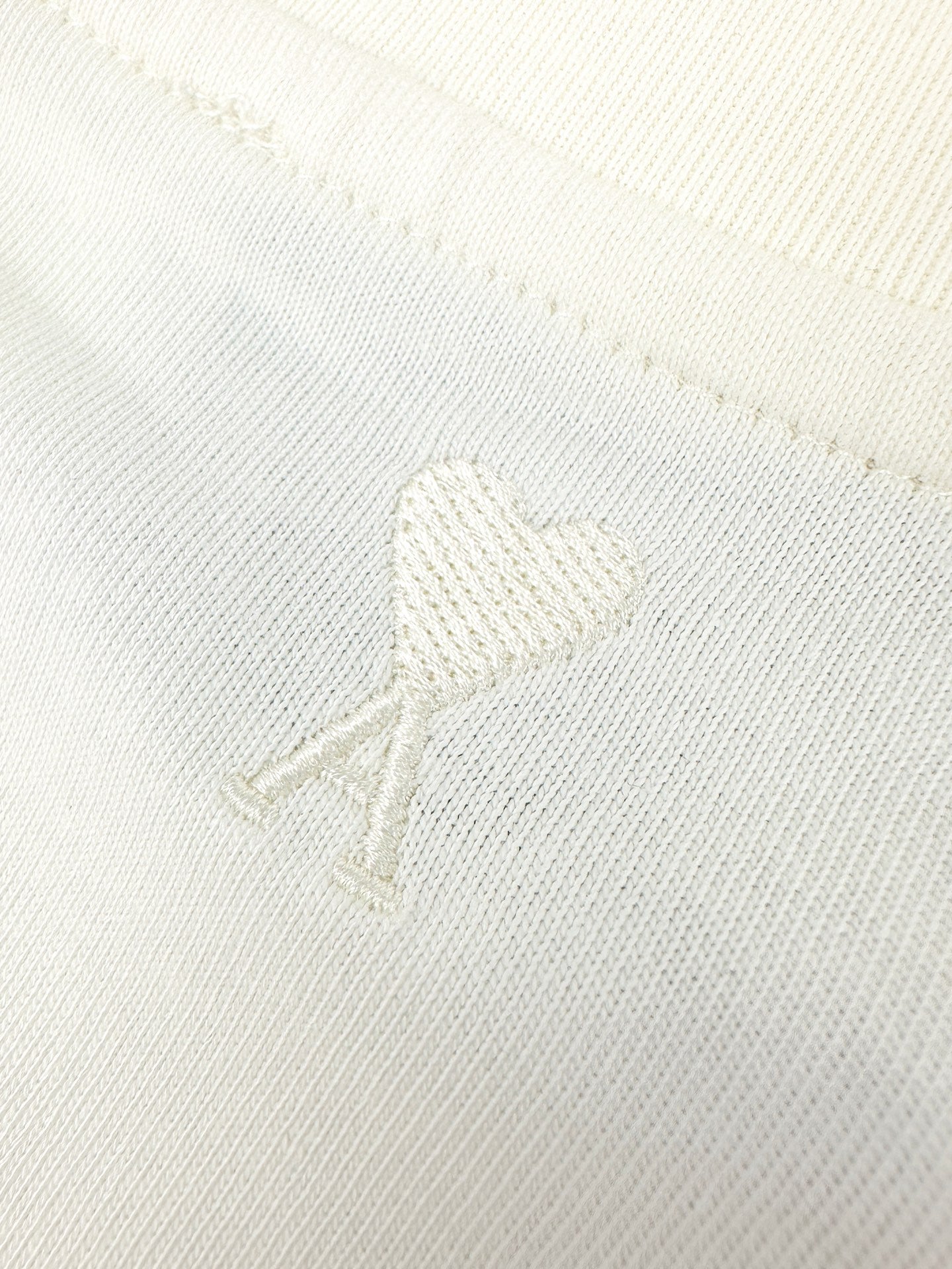 2026 New GS Letter Print Square T-shirt (BB880-A15)