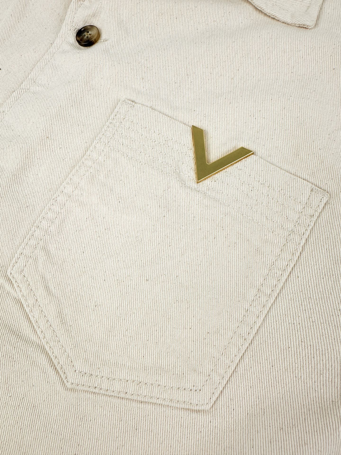 2026 New Style GS Logo Denim Shirt (AA618-A85)