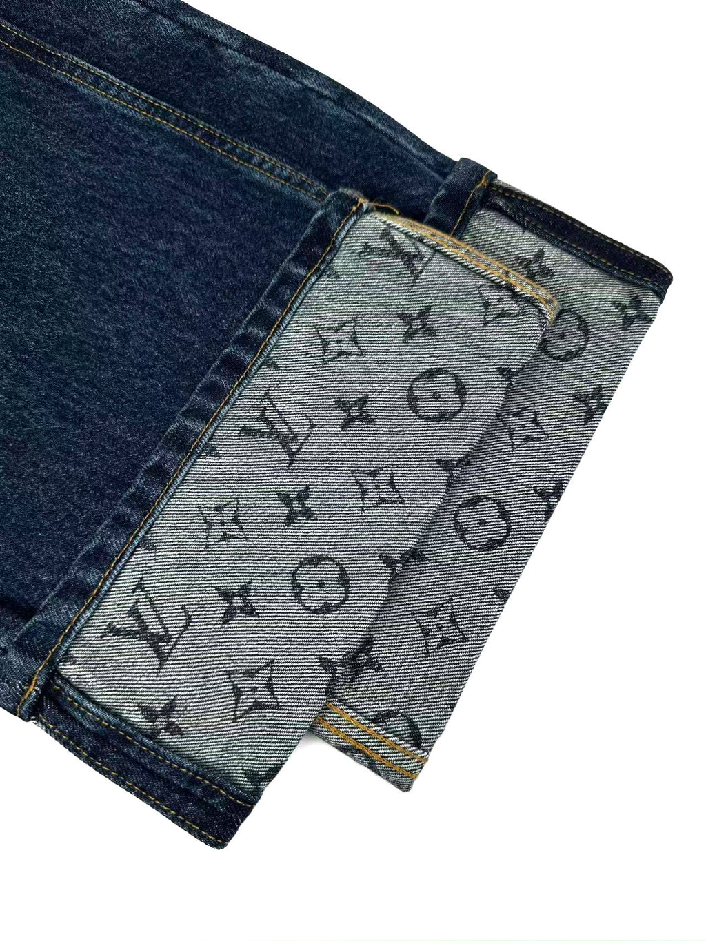 2026 New GS Logo Cuffed Jeans (BB866-B70)