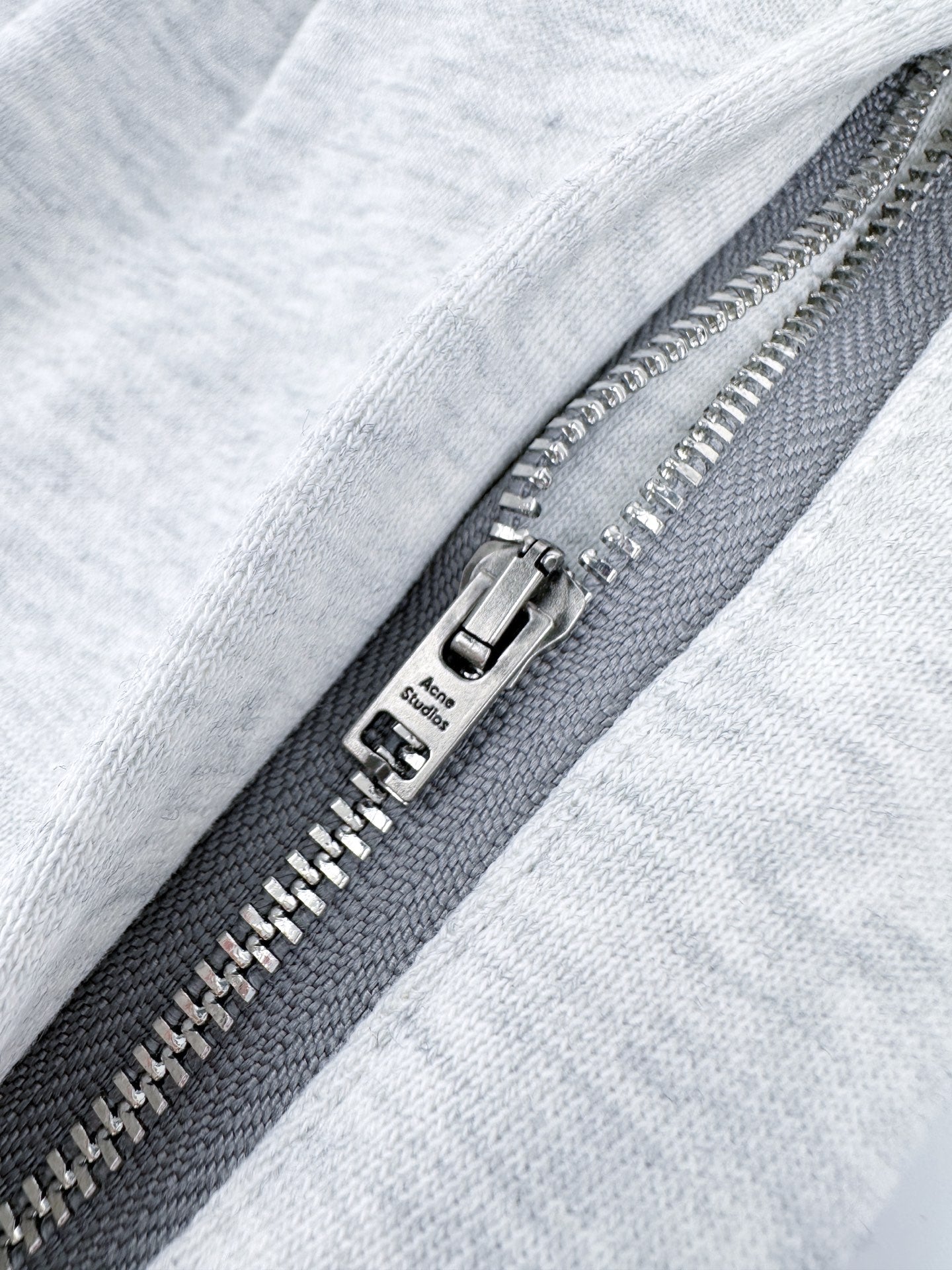 2026 New GS Embroidered Logo Sports Trousers (BB869-B25)