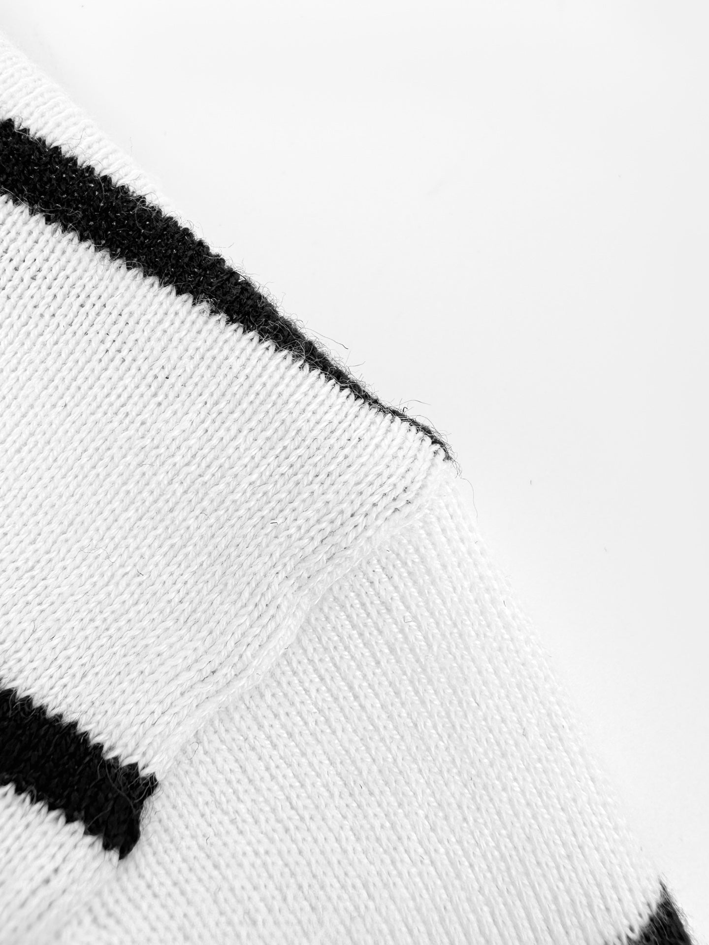 2026 New GS Logo Striped Polo-Neck Knit (CC991-A70)