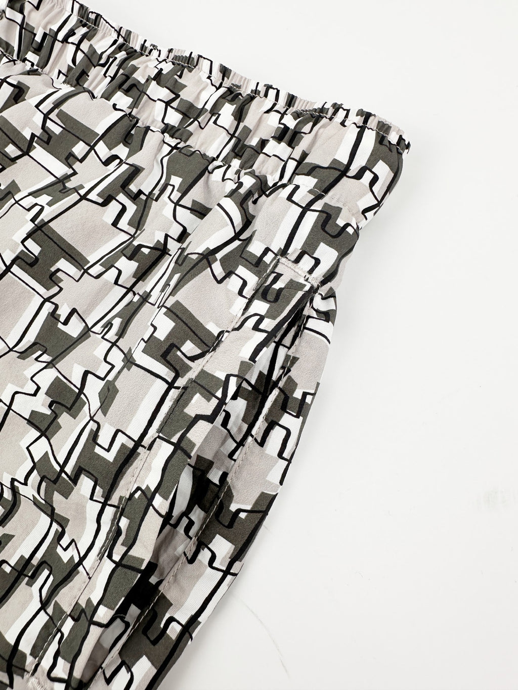 2026 New Arrival GS All-Over Print Shorts (AA577-A55)