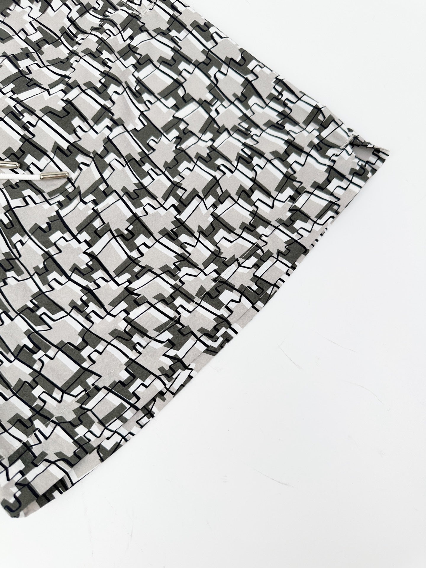 2026 New Arrival GS All-Over Print Shorts (AA577-A55)