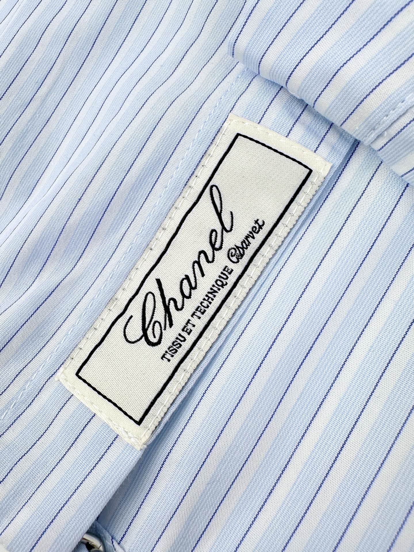 2026 Women's GS Logo Striped Shirt (FF737)