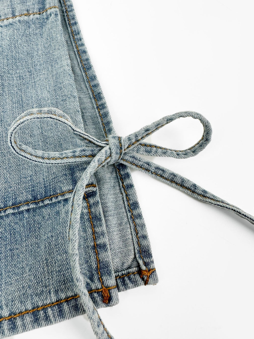 2026 Women's GS Logo Belted Denim Jacket (EE434)