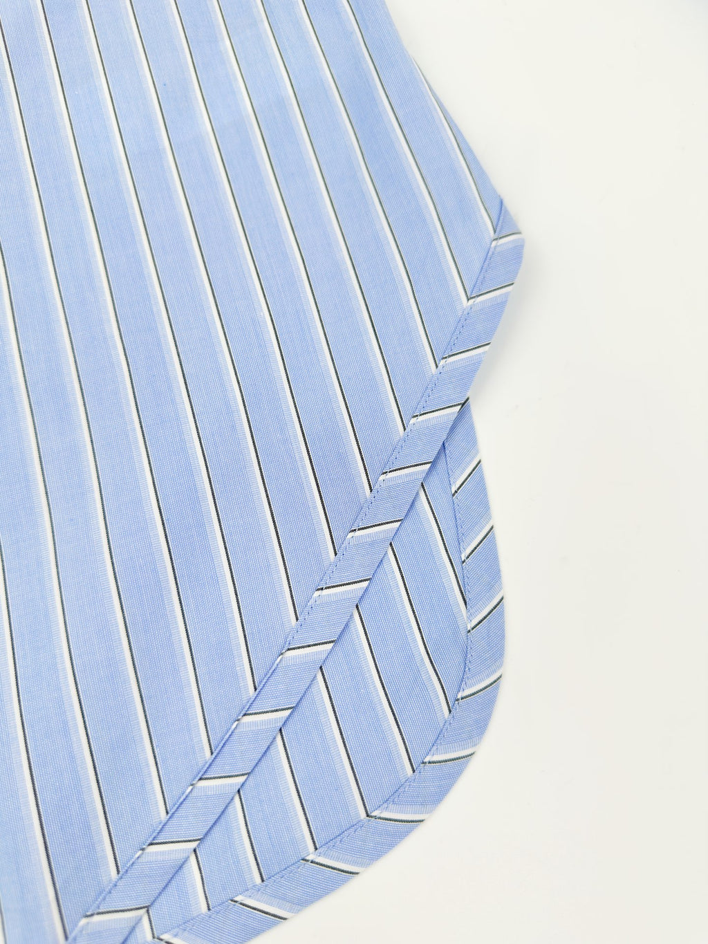 2026 Women's GS Embroidered Striped Laced Shirt (FF776)