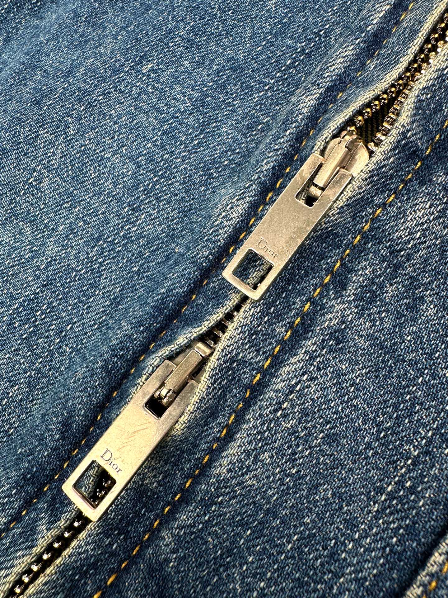 2026 New Style GS Embroidered Zipper Denim Jacket (BB865-B80)