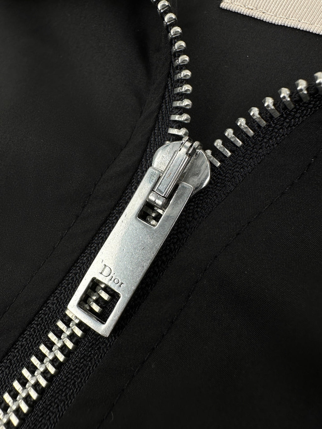 2026 New Style GS Embroidered Zipper Coat (BB897-B30)