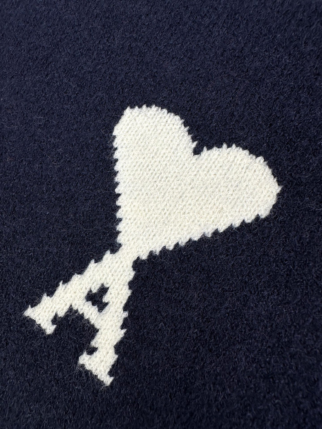 2026 New Model GS Heart Patterned Knitted Cardigan (AA649-B50)