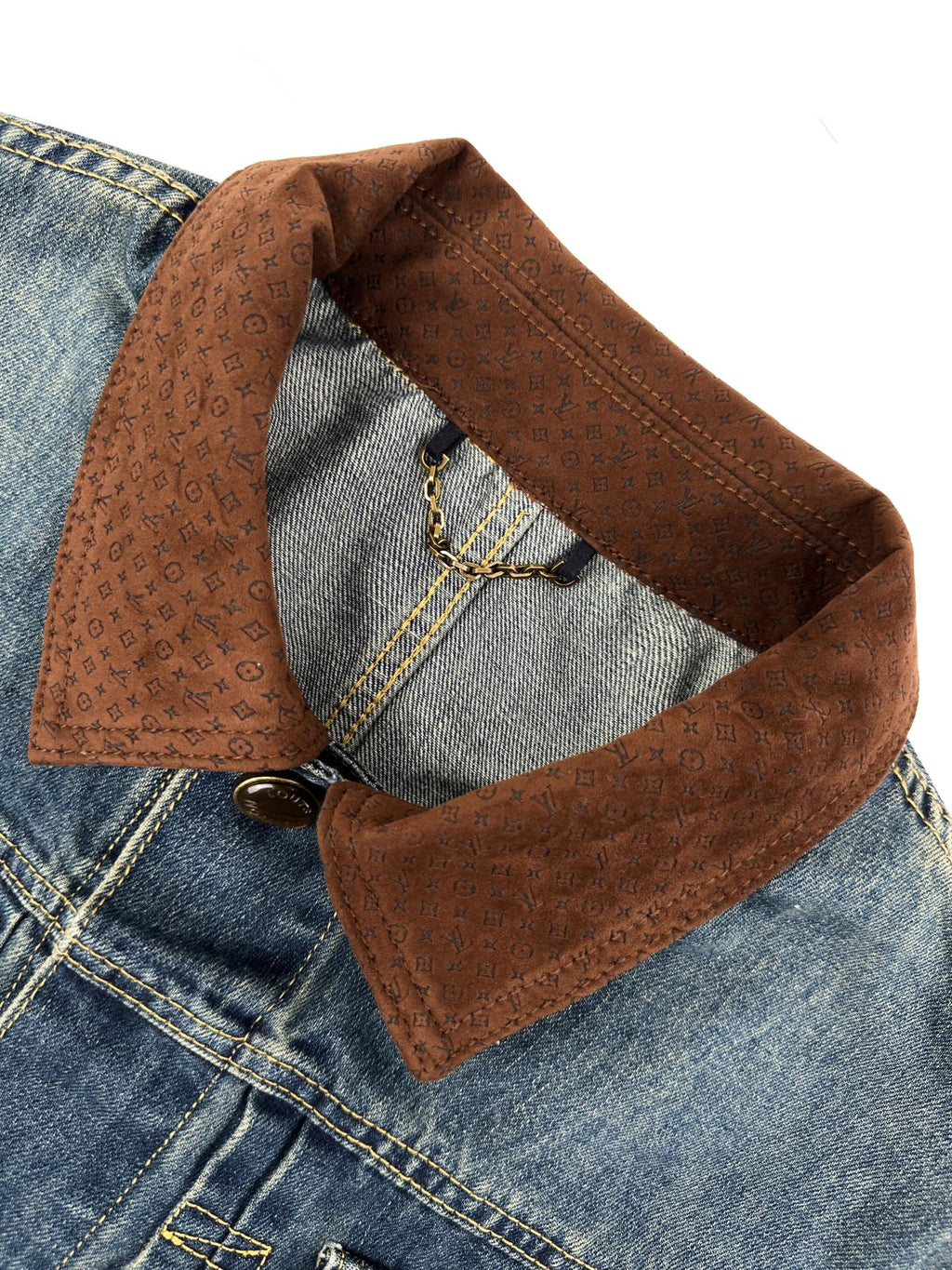 2026 New Model GS Leather Detail Denim Jacket (BB872-C25)