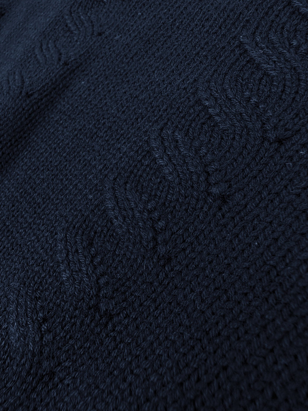 2026 New Model GS Embroidered Twisted Knit V-Neck Sweater (AA675-B25)