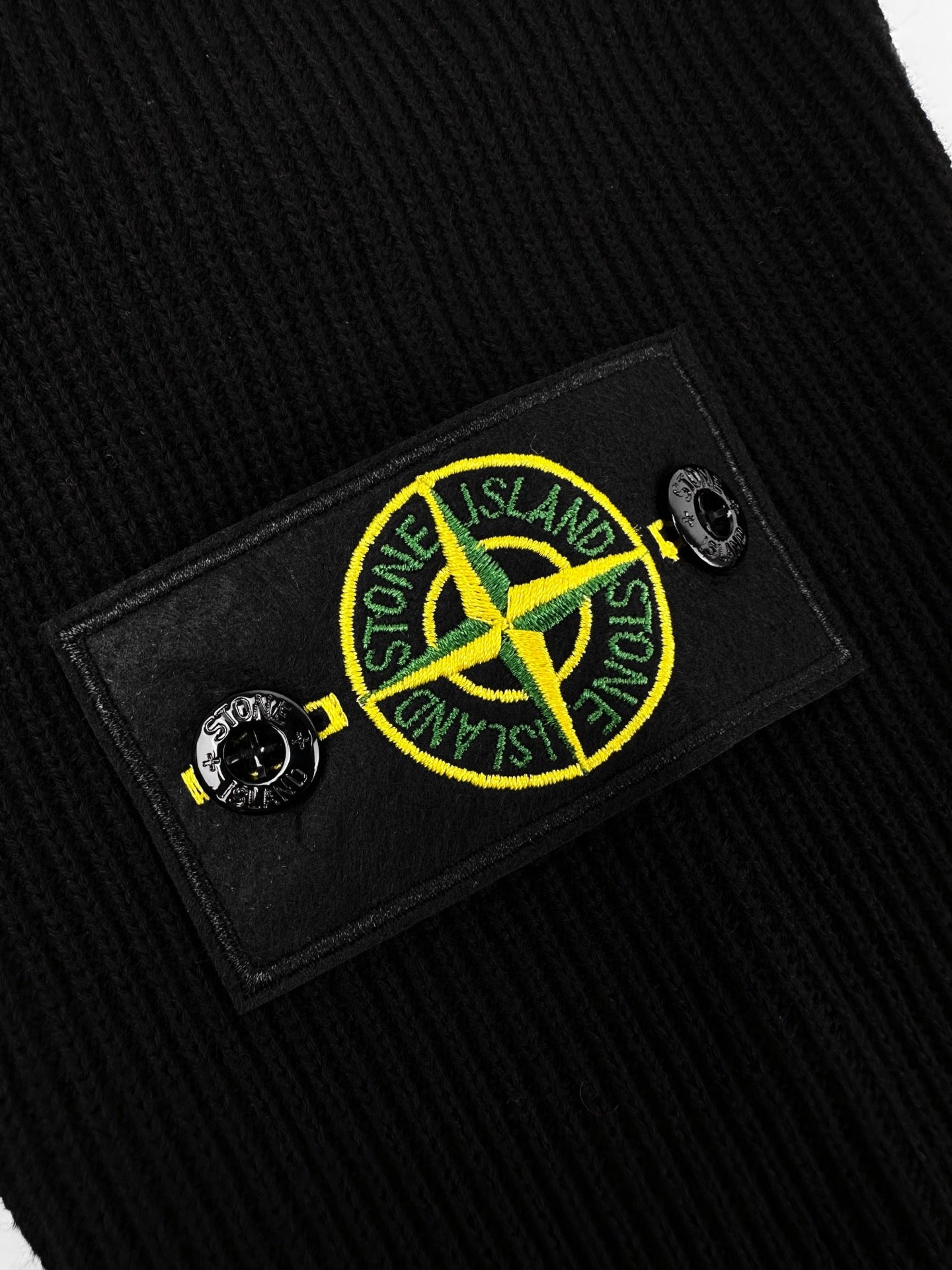 2026 New Model GS Badge Standing Collar Knit Sweater (AA1003-B10)