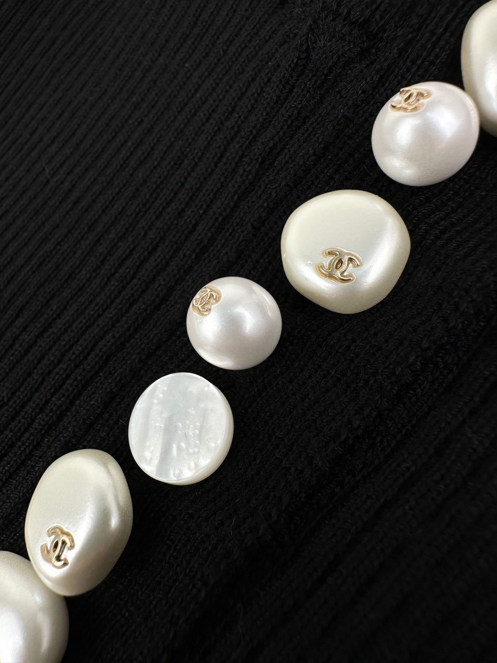2026 Women's GS Logo Pearl Sweater (FF812)