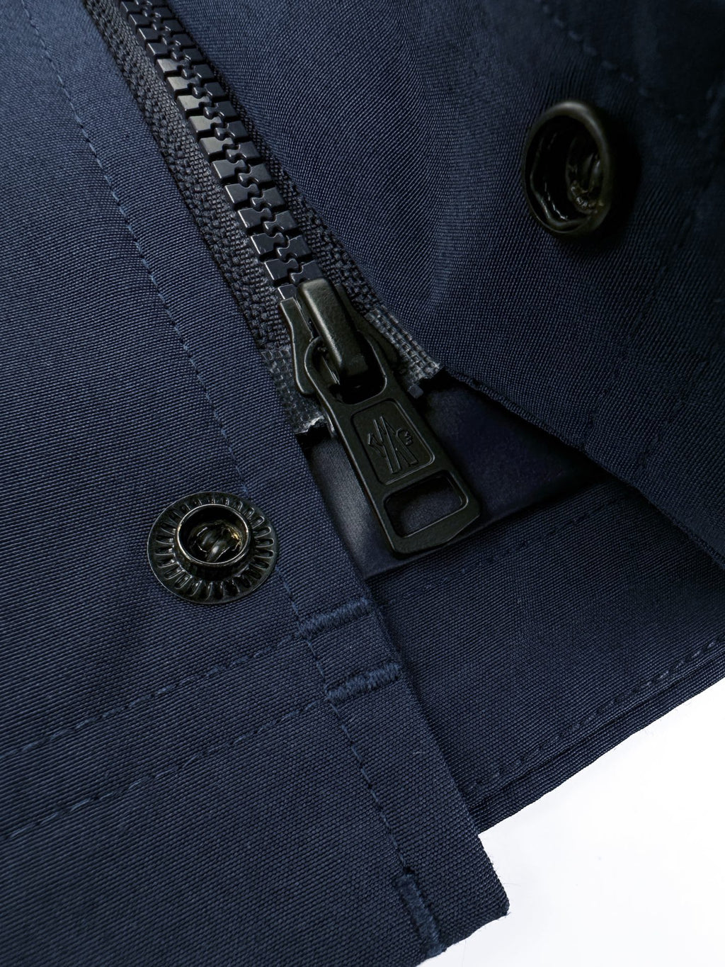 2026 New Model GS Embroidered Logo Coat (AA625-B85)