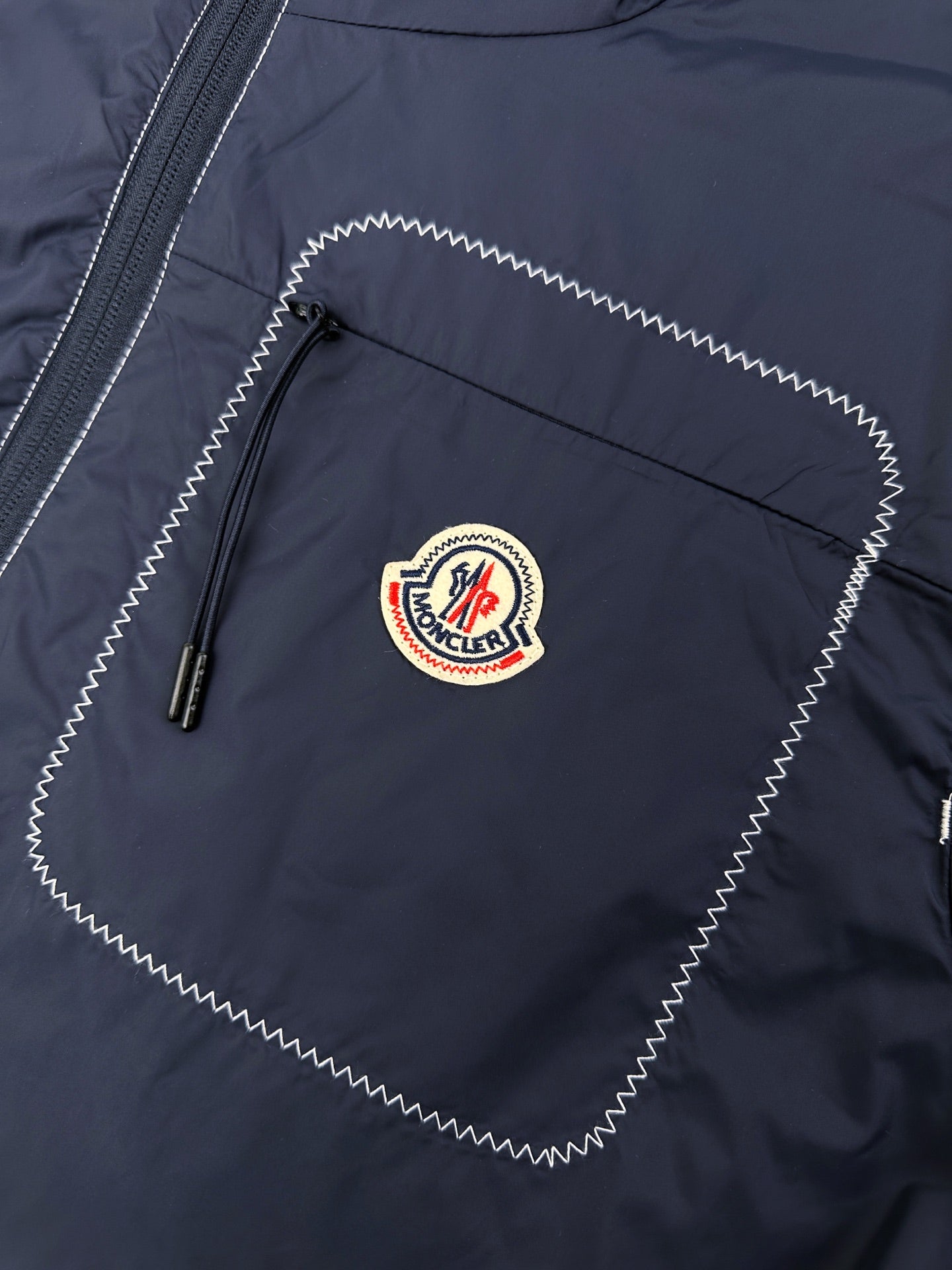 2026 New Model GS Logo Color-Contrasting Stitch Jacket (AA669-B90)