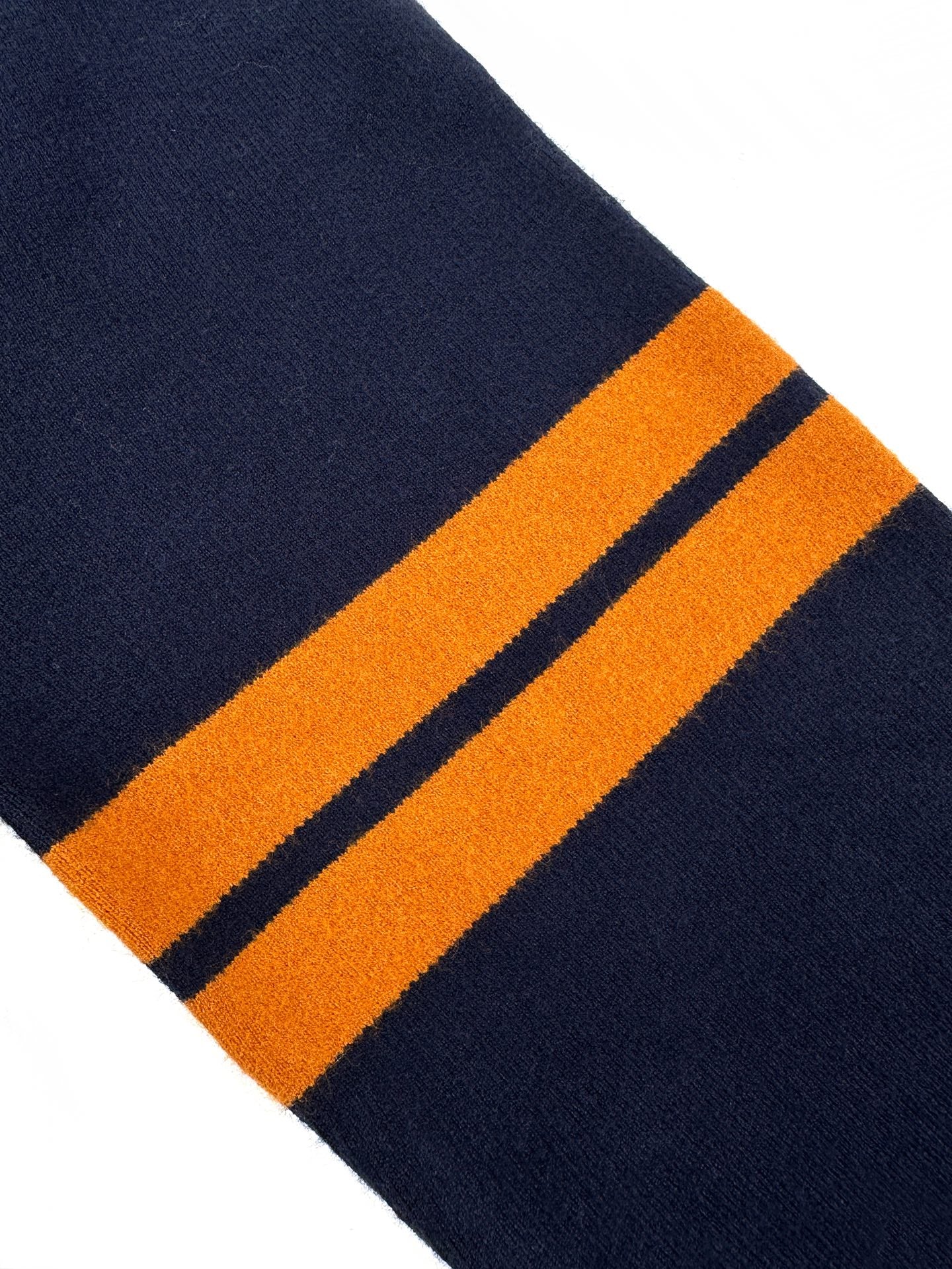 2026 New Model GS Striped Sweater (AA1009-B10)