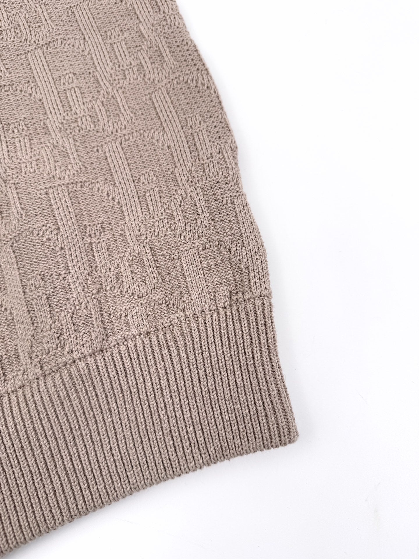 2026 New GS-printed Jacquard sweater (25360-B40)