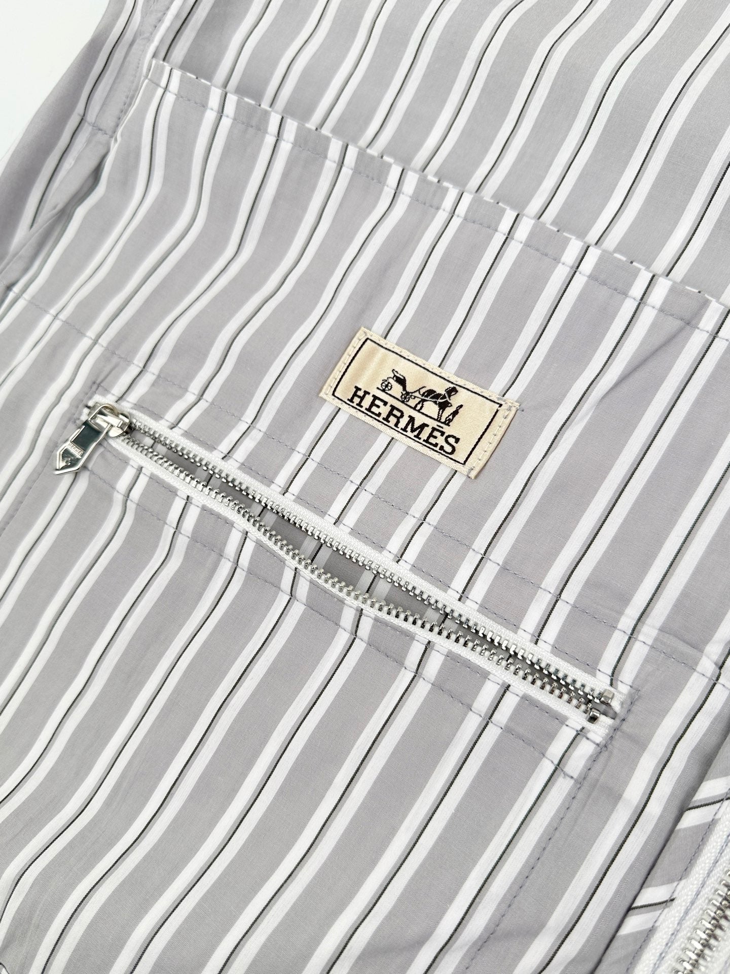 2026 new model GS logo printed striped coat (BB4009-C00)