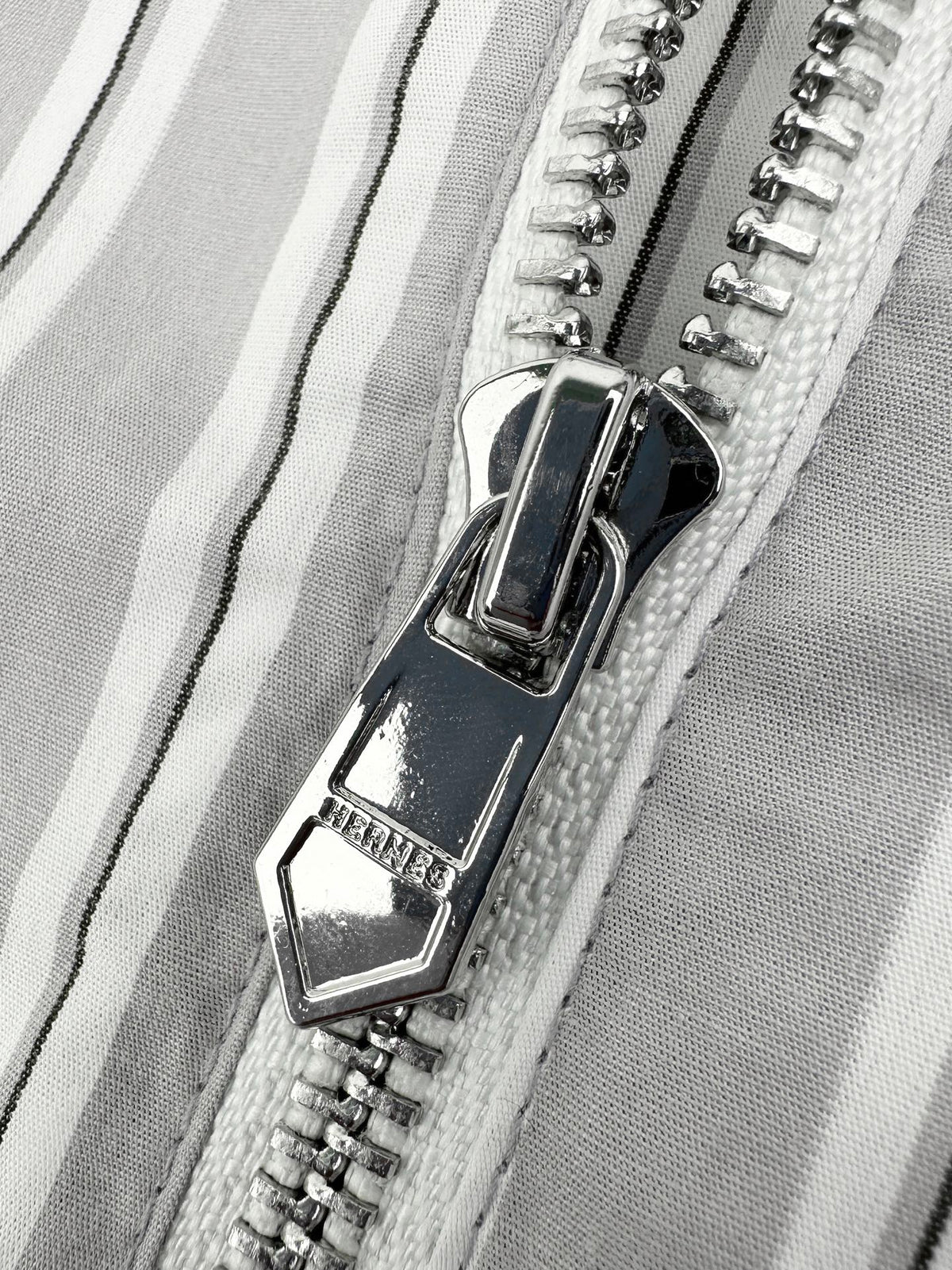 2026 new model GS logo printed striped coat (BB4009-C00)