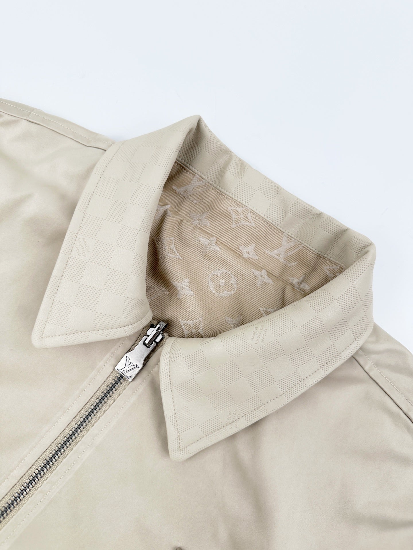 2026 New Model GS Embroidered Double-Sided Wearable Jacket (AA632-C20)