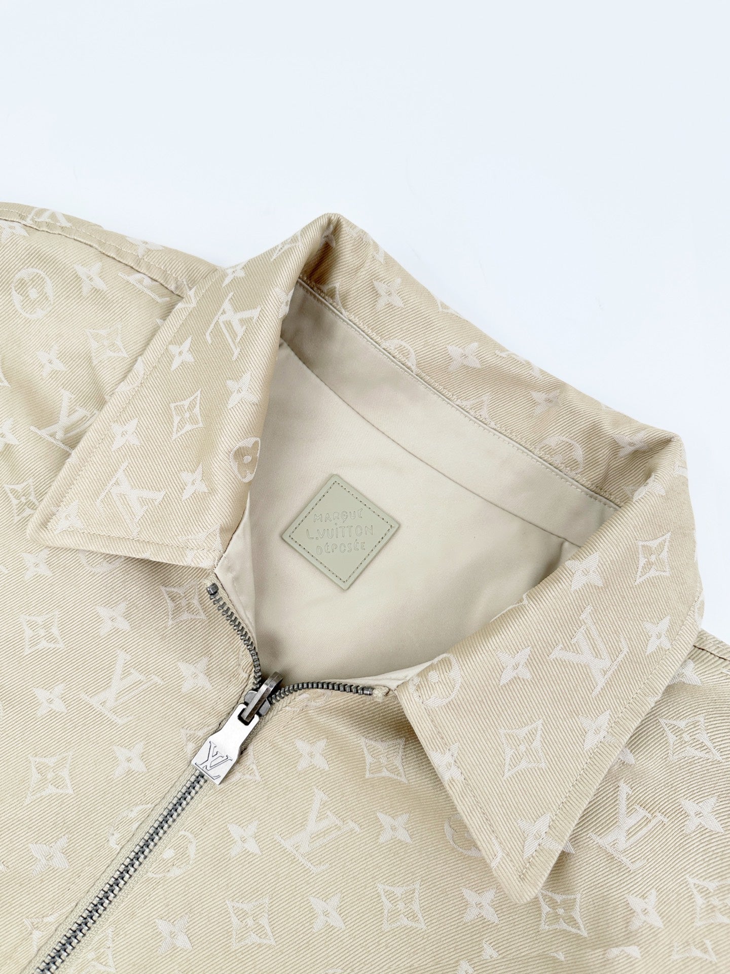 2026 New Model GS Embroidered Double-Sided Wearable Jacket (AA632-C20)