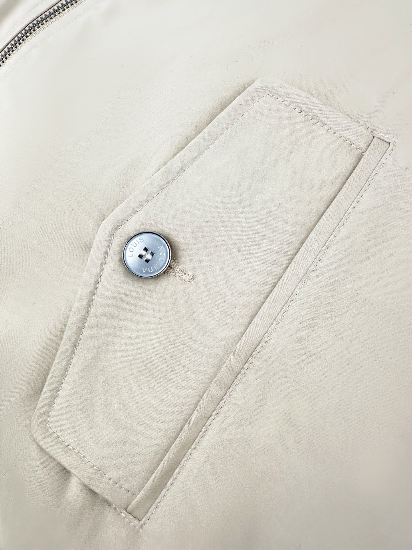 2026 New Model GS Embroidered Double-Sided Wearable Jacket (AA632-C20)