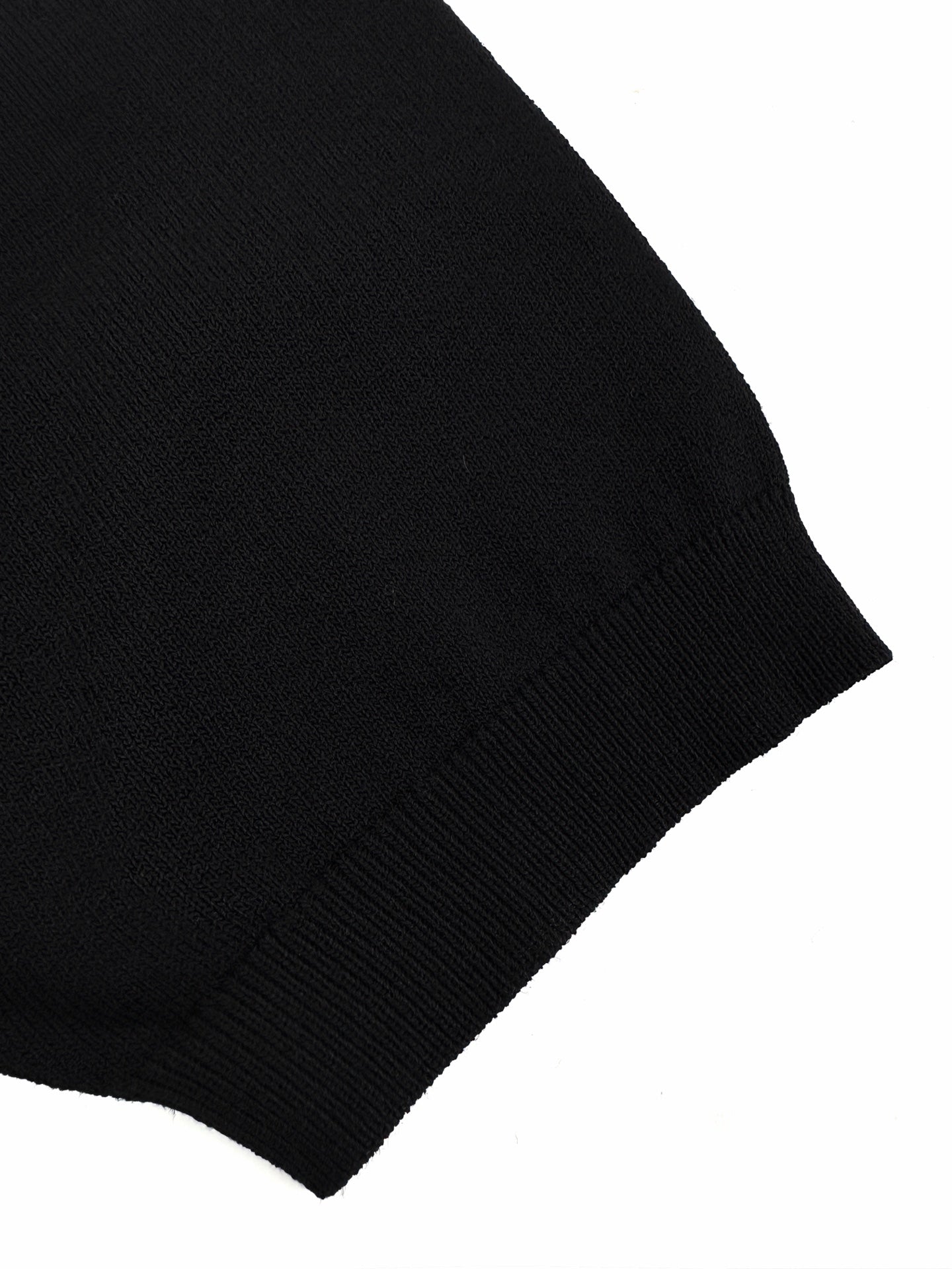 2026 Women's GS Embroidered Short-Sleeved Sweater (DD149)