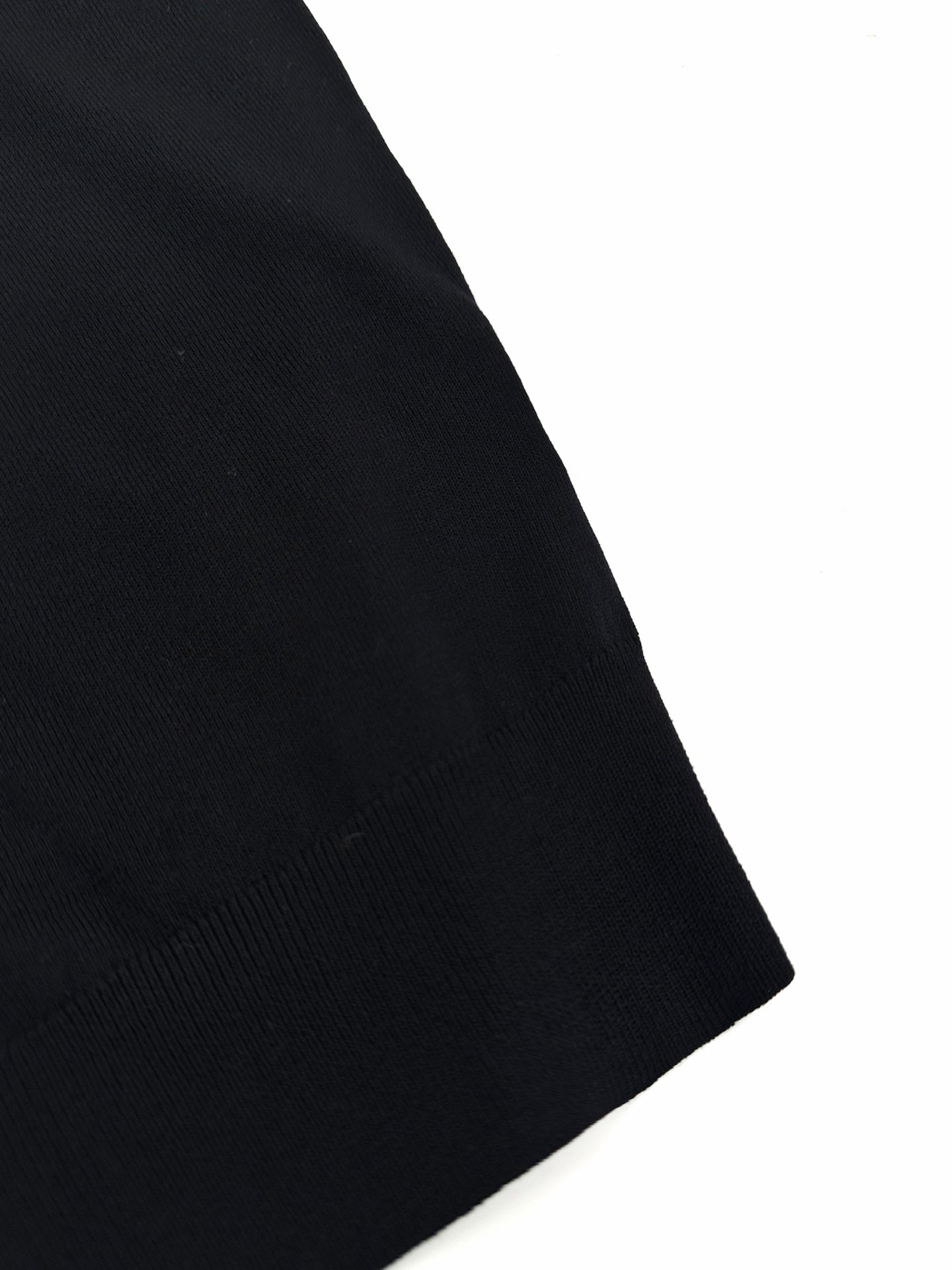 2026 Women's GS Embroidered Short-Sleeved Sweater (DD149)