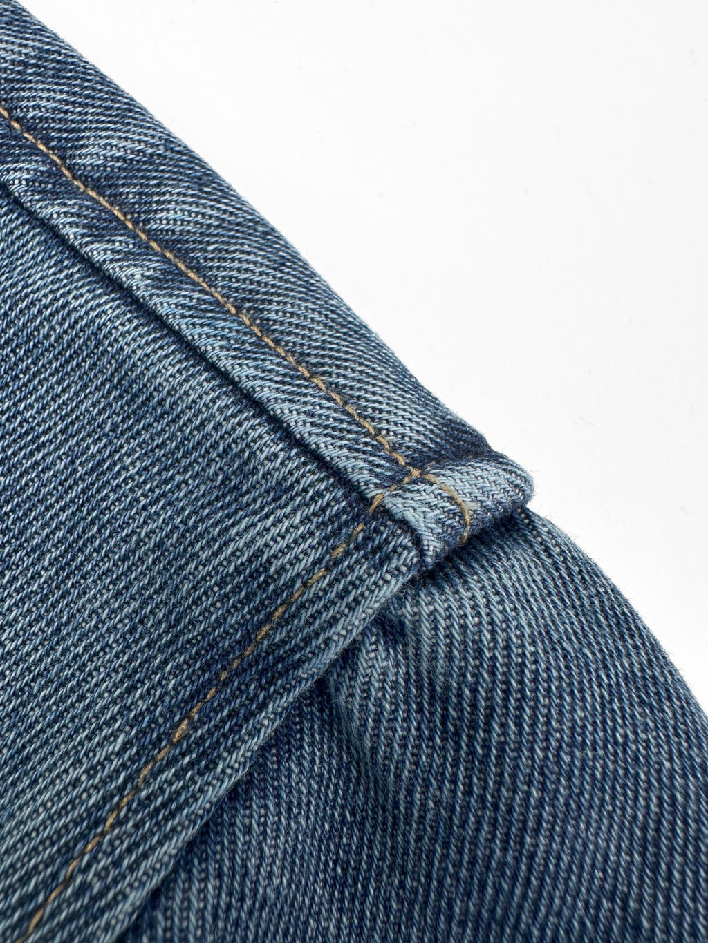 2026 Women's GS Embroidered Denim Shirt (EE444)