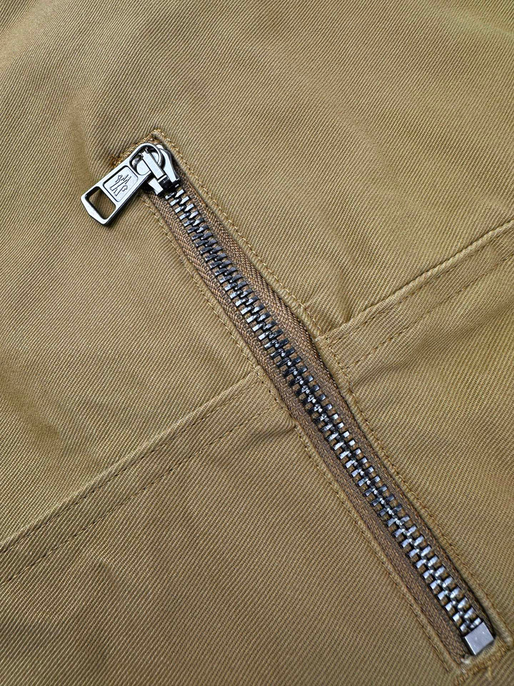 2026 New Model GS Logo Zippered Pouch Pants (BB4031-B30)