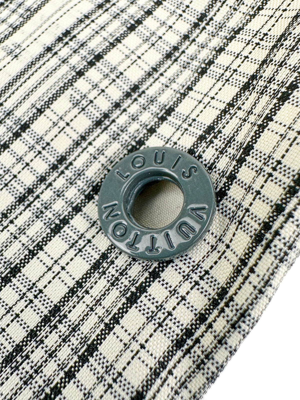 2026 New Model GS Logo Checkered Hooded Jacket (AA678-C15)